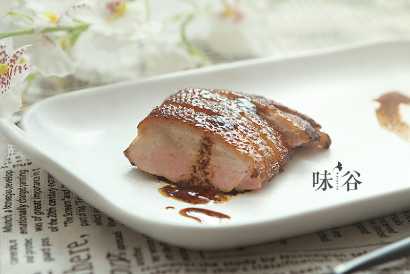 家庭聚餐熟食怎么摆盘：切块、配色与分量安排技巧 熟食摆盘 熟食